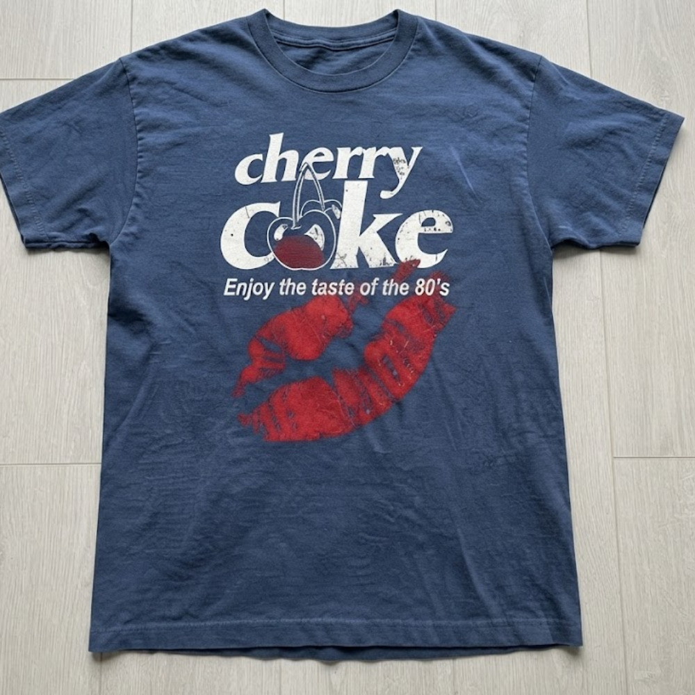 Cherry Coke Enjoy The Taste Of The 80's Lips Vintage Blue T-Shirt